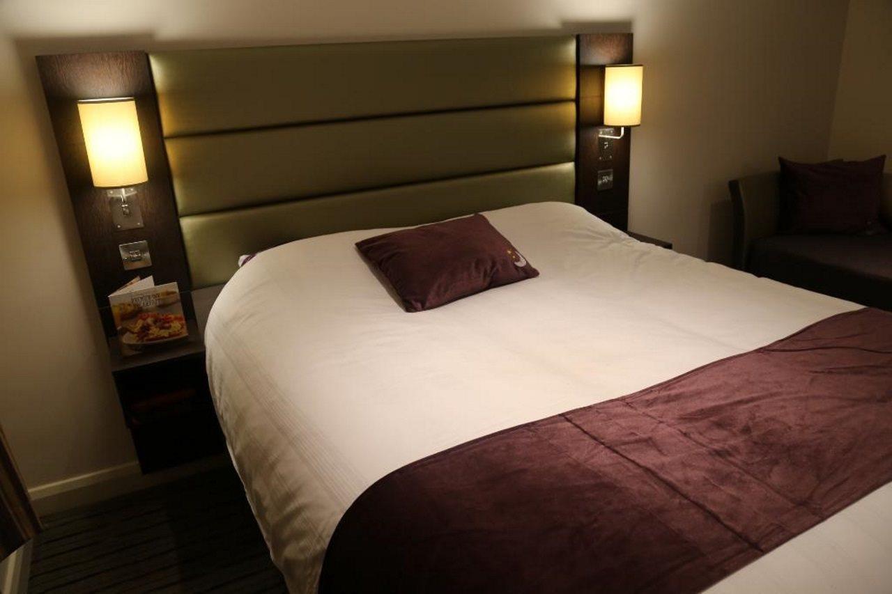 Premier Inn Premier Inn Taunton Ruishton Exterior photo
